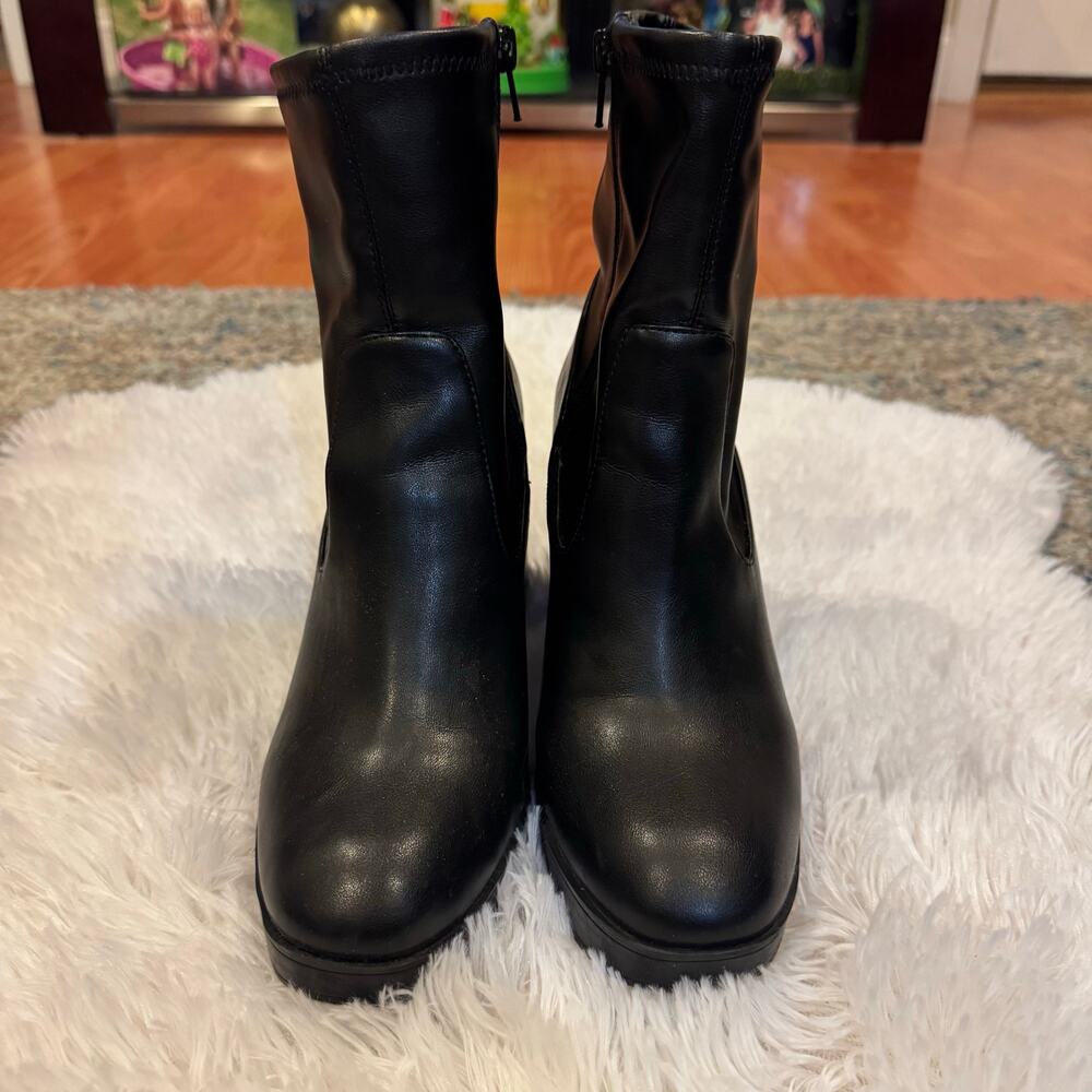 Mix No 6 Black 'Jazie' Ankle Boots Size 7.5